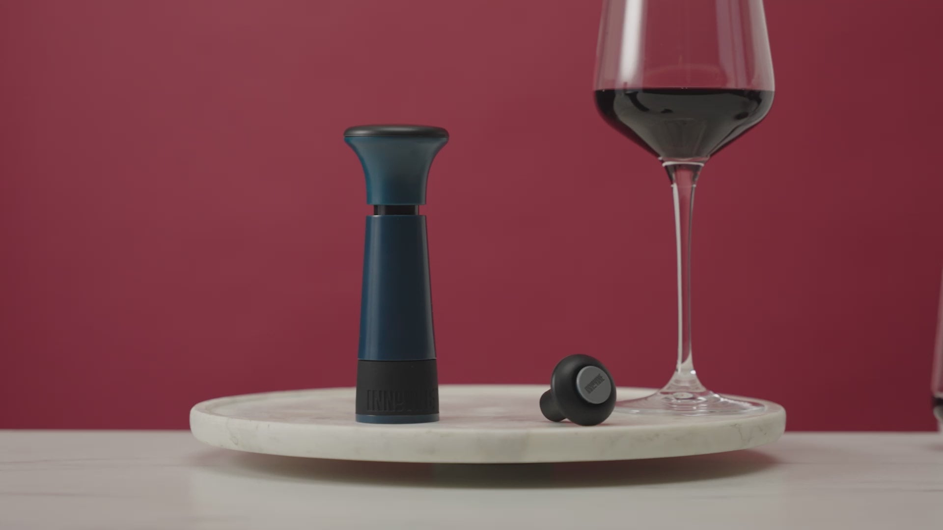 Chilled Wine Pro 5-Piece Gift Set